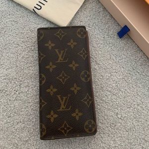 Louis Vuitton Brazza Wallet
